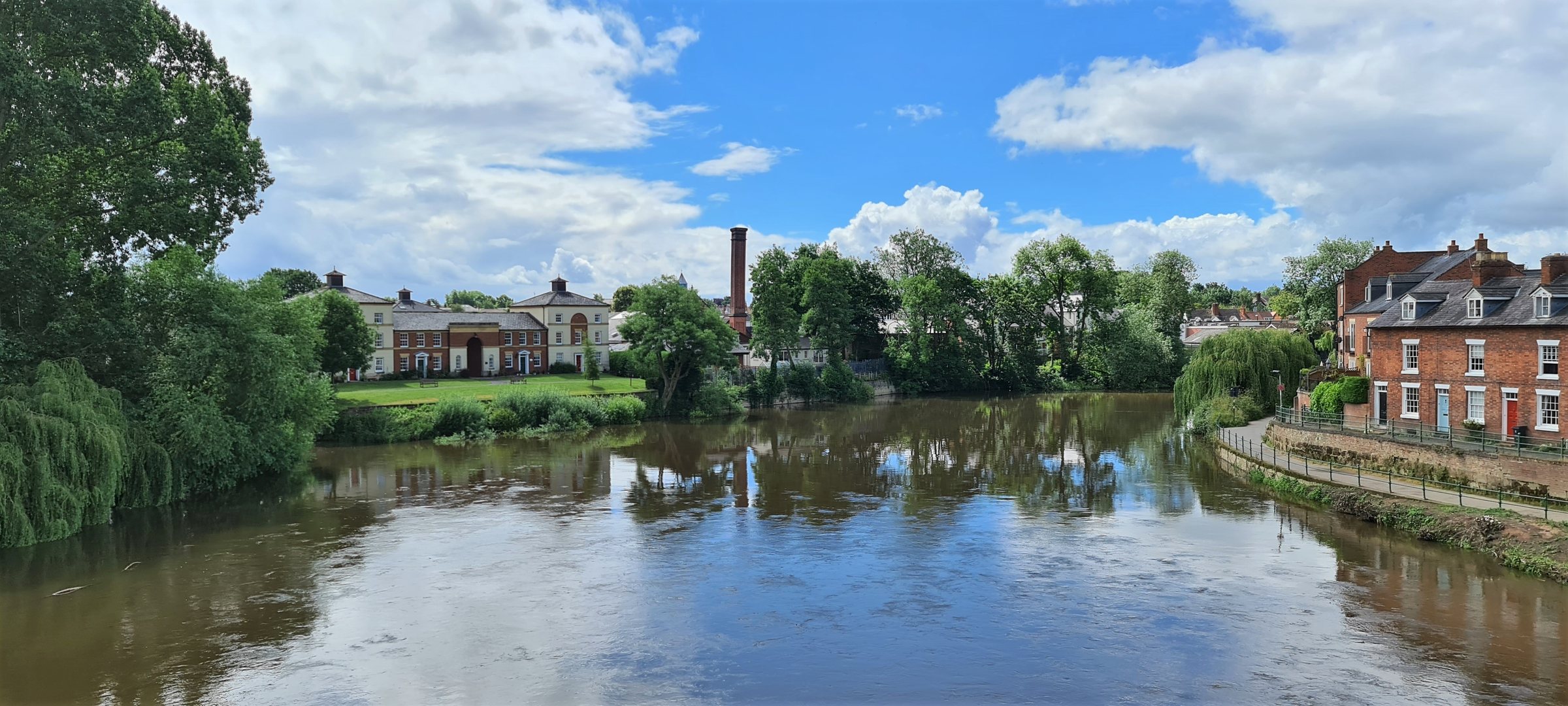 The River Severn at Shrewsbury, looking towards Coleham